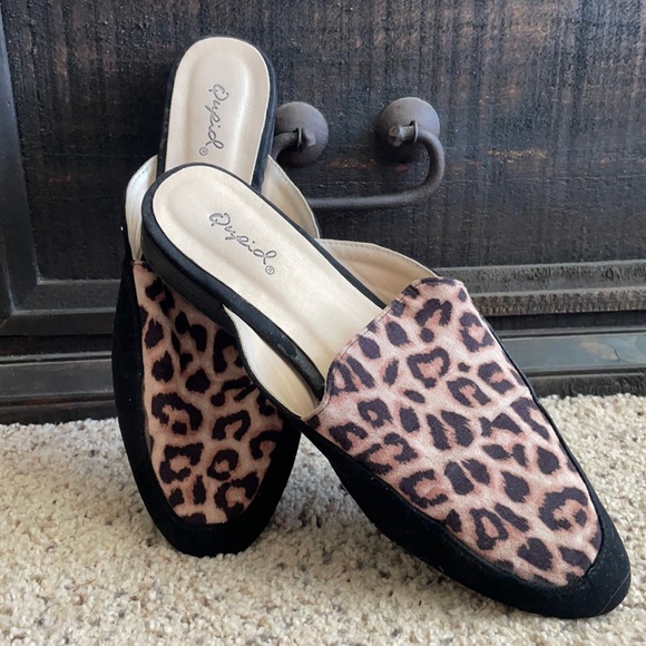 Qupid Shoes - Qupid Suede Slip On Shoes